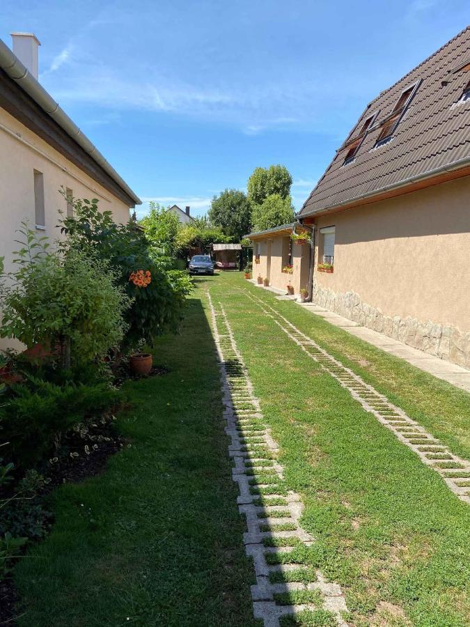 Apartment Siofok, Somogy 10 Bagian luar foto